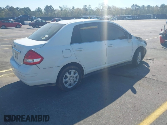 2008 Nissan Versa 1.8 S with VIN 3N1BC11E58L441687, listed as a IAAI auction lot 41900596 with 1 mi miles. Bid and sale history available at carsss.com. Image 4.
