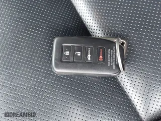 2015 Lexus ES 350 with VIN JTHBK1GG4F2204307, listed as a IAAI auction lot 42025964 with 98,095 mi miles. Bid and sale history available at carsss.com. Image 11.