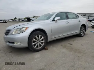 2007 Lexus LS 460 L z VIN JTHGL46F775001036, wystawiony jako Copart lot #53538495 z przebiegiem 133 138 mil mil oraz Szkody całkowita. Historia ofert i sprzedaży dostępna na DreamBid. Obrazek 1.
