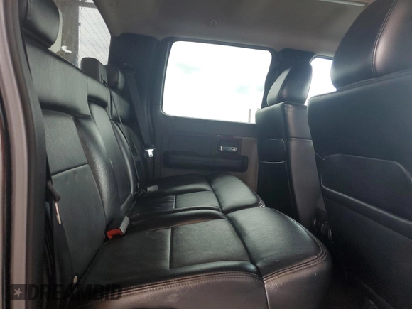 2005 Ford F-150 XLT с VIN 1FTPW12545FA79608, выставлен на аукционе Copart как лот 55271705 с пробегом 245 004 миль миль и Списание • Salvage title. История ставок и продаж доступна на DreamBid. Изображение 10.
