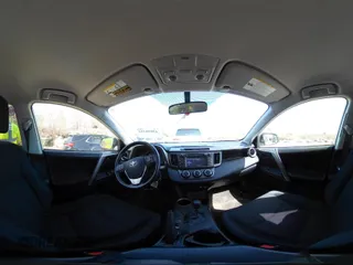 2015 Toyota RAV4 LE with VIN JTMBFREV4FJ039662, listed as a IAAI auction lot 42098292 with 161,534 mi miles. Bid and sale history available at carsss.com. Image 18.