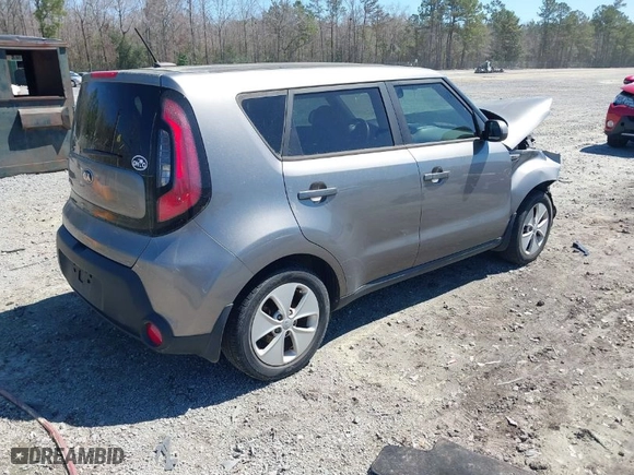 2016 Kia Soul with VIN KNDJN2A2XG7404815, listed as a IAAI auction lot 41821000 with NaN miles. Bid and sale history available at carsss.com. Image 4.