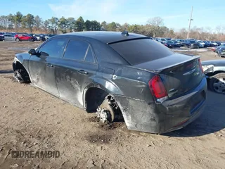 2017 Chrysler 300 S with VIN 2C3CCAGG9HH591681, listed as a IAAI auction lot 41165500 with 89,365 mi miles and . Bid and sale history available at carsss.com. Image 3.