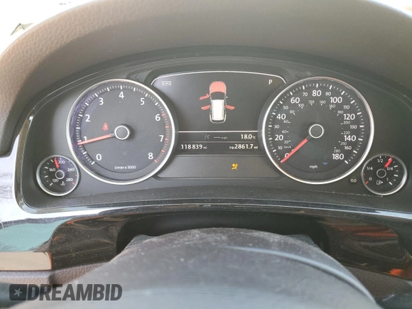 2012 Volkswagen Touareg Sport with VIN WVGEF9BP3CD011165, listed as a Copart auction lot 48913935 with 118,839 mi miles and Salvage Title. Bid and sale history available at DreamBid. Image 9.