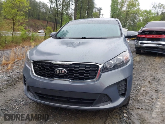 2019 Kia Sorento L with VIN 5XYPG4A37KG597655, listed as a IAAI auction lot 41980451 with 170,179 mi miles. Bid and sale history available at carsss.com. Image 12.