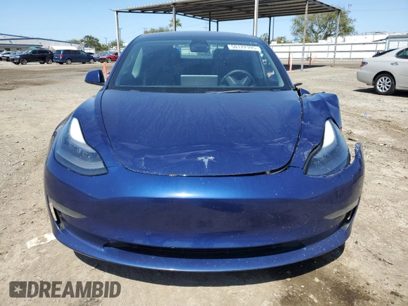 2023 Tesla Model 3 z VIN 5YJ3E1EA2PF462187, wystawiony jako Copart lot #50172395 z przebiegiem 70 225 mil mil oraz Szkoda całkowita • Salvage title. Historia ofert i sprzedaży dostępna na DreamBid. Obrazek 5.
