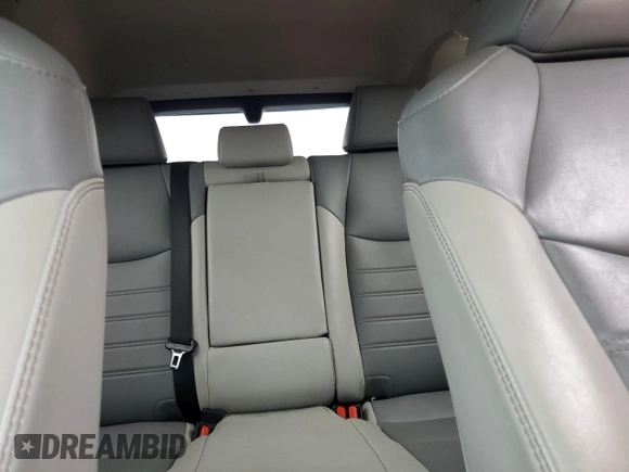 2019 Toyota RAV4 Limited z VIN 2T3Y1RFVXKW017832, wystawiony jako Copart lot #56994455 z przebiegiem Nie podano mil oraz Szkoda całkowita • Salvage title. Historia ofert i sprzedaży dostępna na DreamBid. Obrazek 10.