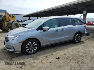 2021 Honda Odyssey EX-L with VIN 5FNRL6H74MB010119, listed as a Copart auction lot 52353355 with 39,366 mi miles and Salvage Title. Bid and sale history available at DreamBid. Image 1.
