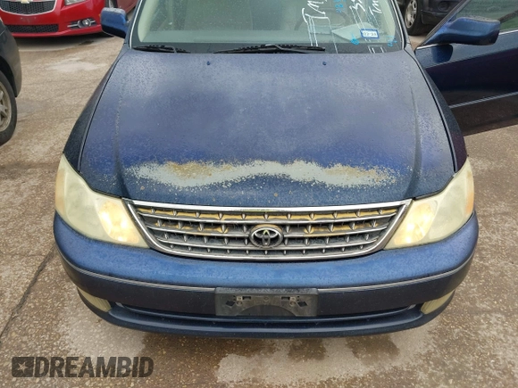 2004 Toyota Avalon XL with VIN 4T1BF28B04U352885, listed as a IAAI auction lot 42185821 with 282,186 mi miles and . Bid and sale history available at carsss.com. Image 6.