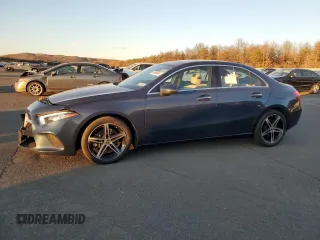 2022 Mercedes-Benz A 220 with VIN W1K3G4FBXNJ366595, listed as a Copart auction lot 41564805 with 33,487 mi miles and Salvage Title. Bid and sale history available at DreamBid. Image 1.