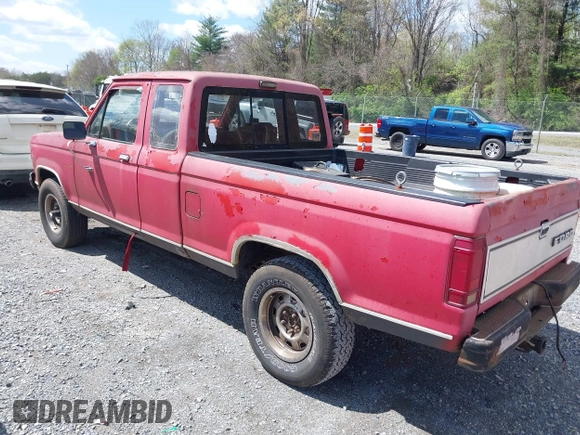 1986 Ford Ranger with VIN 1FTCR15T1GPA77845, listed as a IAAI auction lot 42033135 with 27,474 mi miles. Bid and sale history available at carsss.com. Image 3.