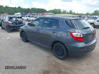 2009 Toyota Matrix S with VIN 2T1LE40E49C004136, listed as a IAAI auction lot 42824966 with 225,109 mi miles and . Bid and sale history available at DreamBid. Image 3.