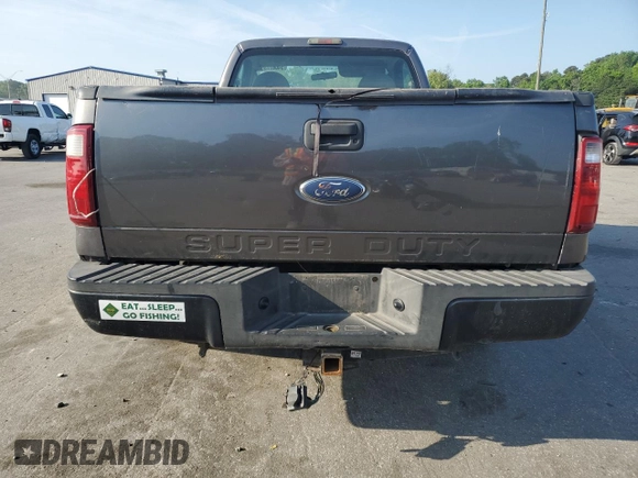 2008 Ford F-350 with VIN 1FTWF30598EA54627, listed as a Copart auction lot 54067735 with 206,582 mi miles and Salvage title. Bid and sale history available at DreamBid. Image 6.