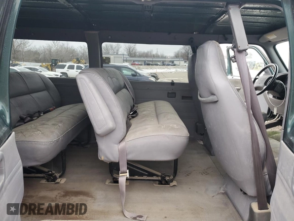 2000 Dodge Passenger z VIN 2B5WB35Z1YK130997, wystawiony jako Copart lot #44719265 z przebiegiem Nie podano mil oraz Szkody całkowita. Historia ofert i sprzedaży dostępna na DreamBid. Obrazek 11.