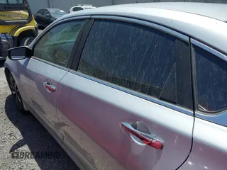 2017 Nissan Altima S z VIN 1N4AL3AP7HN324639, wystawiony jako IAAI lot #42008550 z przebiegiem 101 419 mil mil oraz . Historia ofert i sprzedaży dostępna na DreamBid. Obrazek 15.