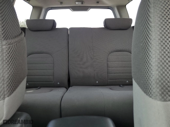 2005 Nissan Xterra S with VIN 5N1AN08W75C649262, listed as a Copart auction lot 51623215 with 204,182 mi miles and Salvage Title. Bid and sale history available at carsss.com. Image 10.