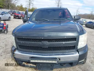 2009 Chevrolet Silverado 1500 LT with VIN 2GCEK23M691103807, listed as a IAAI auction lot 41733748 with 254,400 mi miles and . Bid and sale history available at DreamBid. Image 12.
