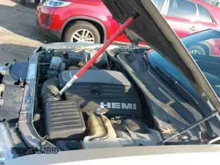 2006 Chrysler 300 C with VIN 2C3KA63H36H246141, listed as a IAAI auction lot 42797395 with 54,430 mi miles and . Bid and sale history available at DreamBid. Image 22.