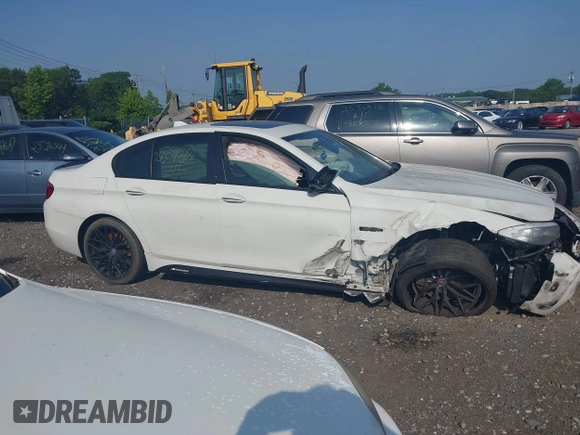 2013 BMW 5 Series 550i xDrive with VIN WBAFU9C58DDY70973, listed as a IAAI auction lot 42523367 with Not provided miles and . Bid and sale history available at DreamBid. Image 12.