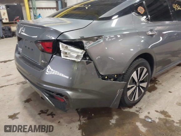2019 Nissan Altima SL with VIN 1N4BL4EW0KC132574, listed as a IAAI auction lot 41566212 with 79,194 mi miles and . Bid and sale history available at carsss.com. Image 6.