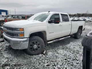 2015 Chevrolet Silverado 3500HD LT with VIN 1GC4KZE8XFF618267, listed as a Copart auction lot 87687325 with 156,087 mi miles and Non Repairable. Bid and sale history available at carsss.com. Image 1.