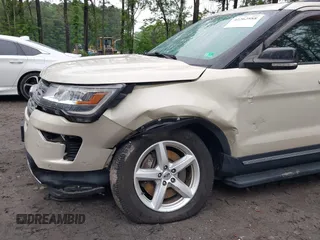 2018 Ford Explorer XLT z VIN 1FM5K7D89JGA02570, wystawiony jako IAAI lot #42262888 z przebiegiem 117 002 mil mil oraz . Historia ofert i sprzedaży dostępna na DreamBid. Obrazek 6.