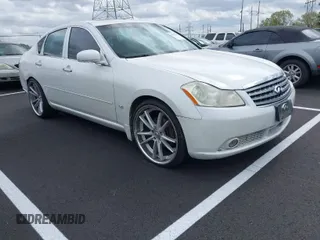2006 Infiniti M45 Sport with VIN JNKBY01E06M208536, listed as a IAAI auction lot 41907429 with 213,767 mi miles. Bid and sale history available at carsss.com. Image 1.