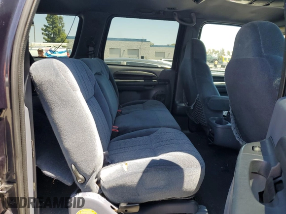 2000 Ford Excursion XLT с VIN 1FMNU41SXYED24195, выставлен на аукционе Copart как лот 54952835 с пробегом 161 938 миль миль и Списание • Salvage title. История ставок и продаж доступна на DreamBid. Изображение 11.