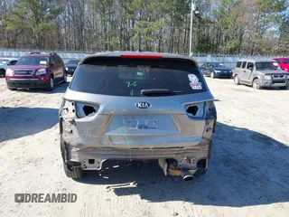 2016 Kia Sorento LX with VIN 5XYPG4A32GG115679, listed as a IAAI auction lot 41634575 with 135,236 mi miles. Bid and sale history available at carsss.com. Image 17.
