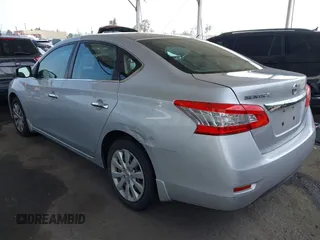 2015 Nissan Sentra SV z VIN 3N1AB7AP9FY319370, wystawiony jako IAAI lot #42098193 z przebiegiem 95 099 mil mil oraz . Historia ofert i sprzedaży dostępna na DreamBid. Obrazek 3.