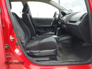 2007 Honda Fit Sport z VIN JHMGD38617S012202, wystawiony jako IAAI lot #42440286 z przebiegiem 134 695 mil mil oraz . Historia ofert i sprzedaży dostępna na DreamBid. Obrazek 5.