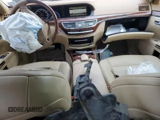 2013 Mercedes-Benz S 550 z VIN WDDNG7DB4DA530161, wystawiony jako Copart lot #58713145 z przebiegiem 119 561 mil mil oraz Szkoda całkowita • Salvage title. Historia ofert i sprzedaży dostępna na DreamBid. Obrazek 8.