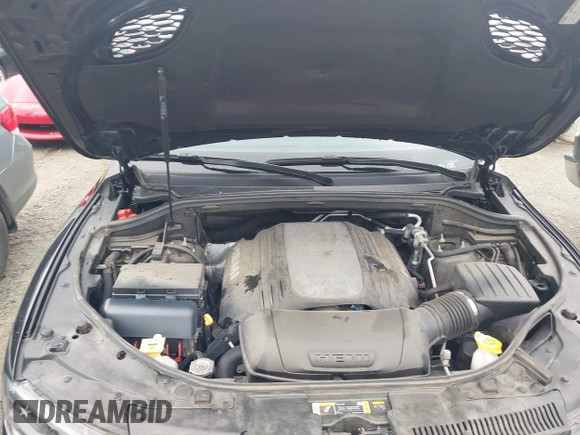 2024 Dodge Durango R/T Premium with VIN 1C4SDJCT9RC146885, listed as a IAAI auction lot 42531140 with 45,160 mi miles and . Bid and sale history available at DreamBid. Image 10.