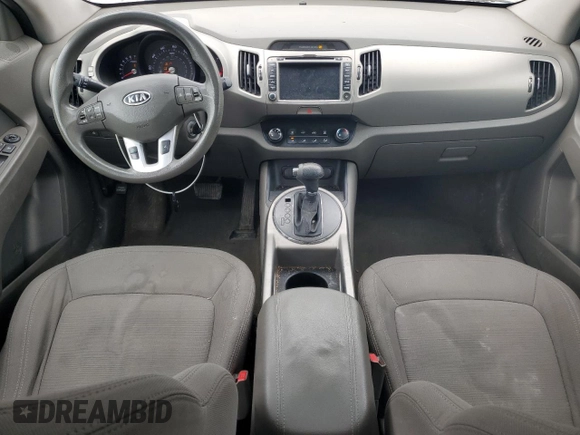 2011 Kia Sportage LX z VIN KNDPBCA24B7057936, wystawiony jako Copart lot #55645095 z przebiegiem 152 923 mil mil oraz Szkoda całkowita • Salvage title. Historia ofert i sprzedaży dostępna na DreamBid. Obrazek 8.