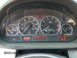 2003 BMW 3 Series 330xi with VIN WBAEW53413PG09450, listed as a Copart auction lot 74111954 with 252,295 mi miles and Salvage Title. Bid and sale history available at carsss.com. Image 9.