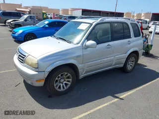 2005 Suzuki Grand Vitara with VIN JS3TE62VX54202954, listed as a IAAI auction lot 41634385 with 1 mi miles. Bid and sale history available at carsss.com. Image 2.