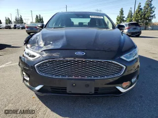 2020 Ford Fusion Plug-In Hybrid Titanium with VIN 3FA6P0SUXLR113325, listed as a Copart auction lot 81415324 with 51,893 mi miles and Salvage Title. Bid and sale history available at carsss.com. Image 5.