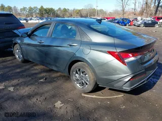 2024 Hyundai Elantra SEL with VIN KMHLM4DG1RU713636, listed as a IAAI auction lot 41518346 with 11,111 mi miles. Bid and sale history available at carsss.com. Image 3.