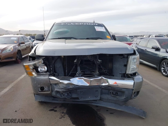 2007 Chevrolet Silverado 1500 LT w/1LT with VIN 3GCEK13C27G537311, listed as a IAAI auction lot 41559010 with 127,104 mi miles. Bid and sale history available at carsss.com. Image 12.
