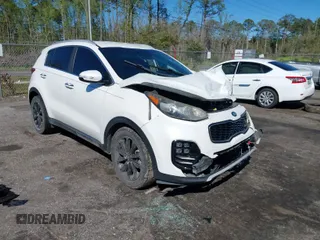 2018 Kia Sportage EX with VIN KNDPN3ACXJ7470734, listed as a IAAI auction lot 41859915 with 123,918 mi miles and . Bid and sale history available at carsss.com. Image 1.
