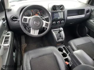 2015 Jeep Compass Latitude with VIN 1C4NJDEB8FD303453, listed as a Copart auction lot 52334755 with 92,005 mi miles and Salvage Title. Bid and sale history available at carsss.com. Image 8.