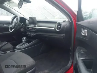 2021 Kia Forte LXS z VIN 3KPF24AD7ME330860, wystawiony jako IAAI lot #41558265 z przebiegiem 100 409 mil mil oraz . Historia ofert i sprzedaży dostępna na DreamBid. Obrazek 5.