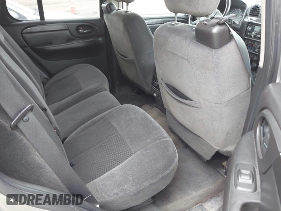 2008 GMC Envoy SLE2 with VIN 1GKDS13S982225326, listed as a IAAI auction lot 42046634 with 165,482 mi miles and . Bid and sale history available at DreamBid. Image 8.