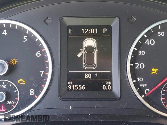 2013 Volkswagen Tiguan SE with VIN WVGAV7AX5DW545202, listed as a IAAI auction lot 42318584 with 91,556 mi miles and . Bid and sale history available at DreamBid. Image 15.