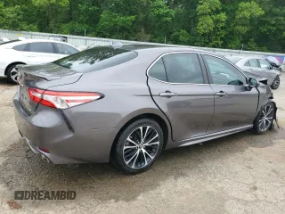 2020 Toyota Camry SE z VIN 4T1G11AK7LU352969, wystawiony jako Copart lot #54168285 z przebiegiem 87 726 mil mil oraz Szkoda całkowita • Salvage title. Historia ofert i sprzedaży dostępna na DreamBid. Obrazek 3.