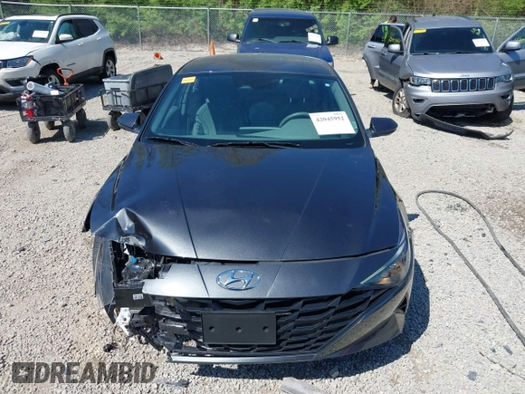 2023 Hyundai Elantra SEL with VIN 5NPLM4AG0PH104487, listed as a IAAI auction lot 42045952 with 39,575 mi miles and . Bid and sale history available at DreamBid. Image 12.