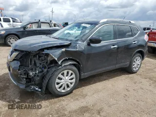 2016 Nissan Rogue SV z VIN KNMAT2MVXGP728598, wystawiony jako Copart lot #55658035 z przebiegiem 82 712 mil mil oraz Szkoda całkowita • Salvage title. Historia ofert i sprzedaży dostępna na DreamBid. Obrazek 1.