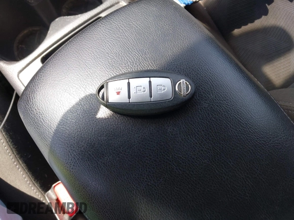 2015 Nissan Rogue SV with VIN KNMAT2MV9FP563268, listed as a IAAI auction lot 42181488 with 112,311 mi miles. Bid and sale history available at carsss.com. Image 11.