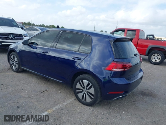 2019 Volkswagen Golf SEL Premium z VIN WVWPR7AU7KW914664, wystawiony jako IAAI lot #41720673 z przebiegiem 45 872 mil mil oraz . Historia ofert i sprzedaży dostępna na DreamBid. Obrazek 3.