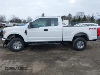 2021 Ford Super Duty F-250 SRW XL with VIN 1FT7X2B60MED87116, listed as a IAAI auction lot 41419989 with 42,141 mi miles. Bid and sale history available at carsss.com. Image 14.